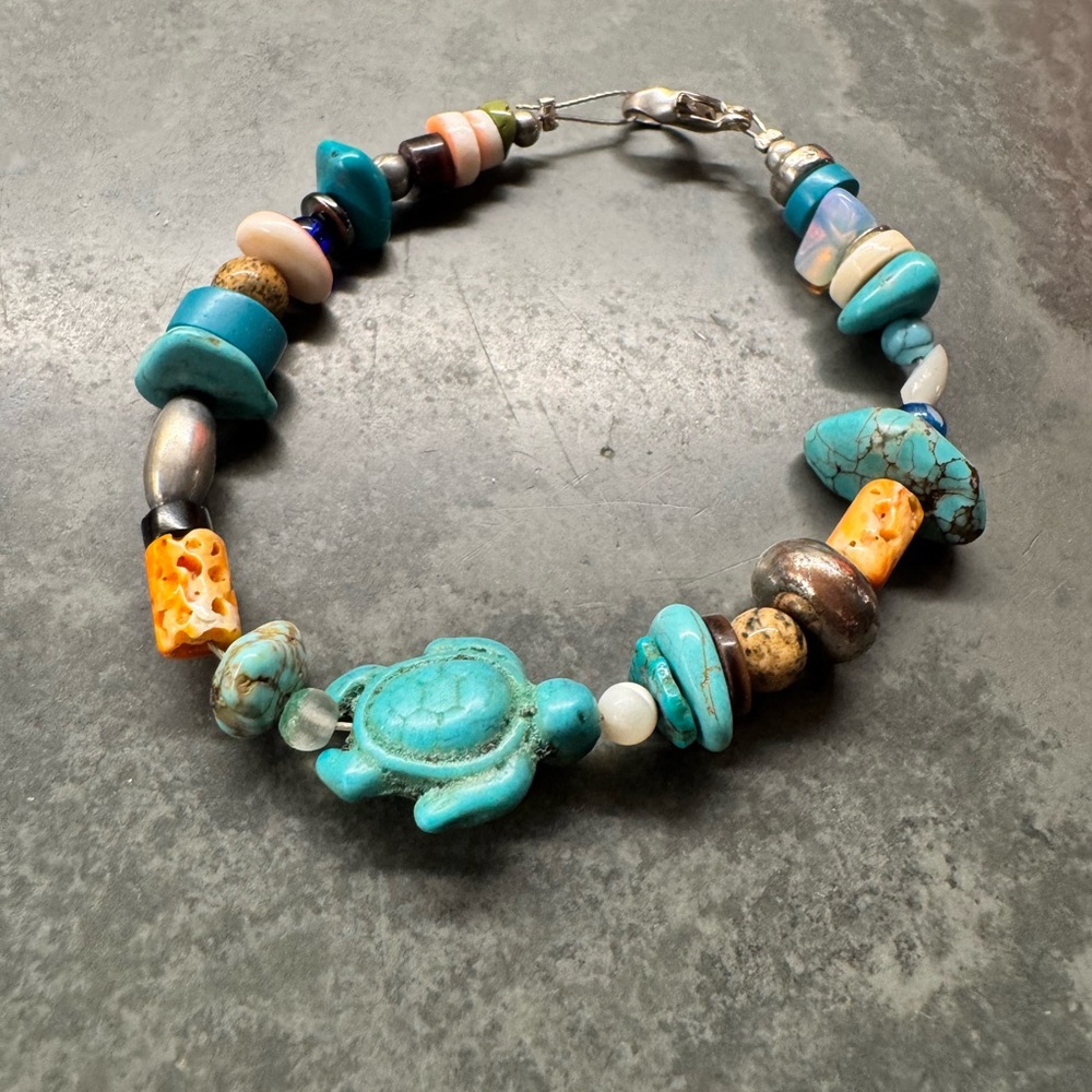 Boho Beaded Bracelet with Turquoise Turtle Charm